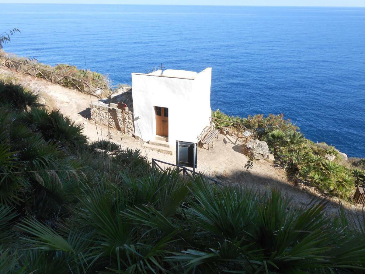 Casa Vacanza Tra Cielo E Mare Custonaci Buitenkant foto